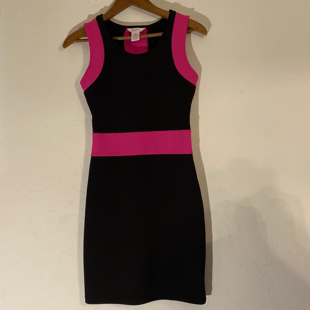 Retro Candies brand women’s dress XS pink/black no sleeve midi round collar